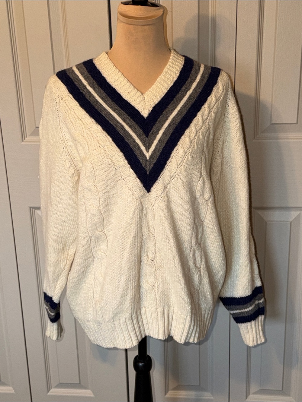Vintage Gap Ivory Cable Knit V-Neck Cricket Sweater Women's Medium Preppy 90's